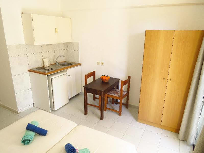 קרמסטי Hotel Margaret מראה חיצוני תמונה