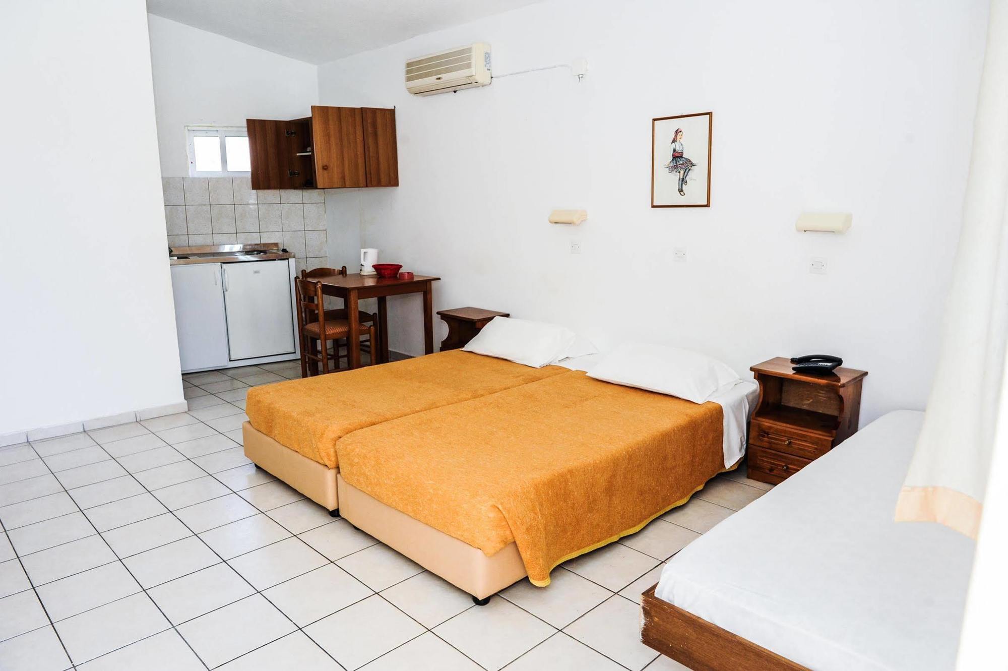 קרמסטי Hotel Margaret מראה חיצוני תמונה