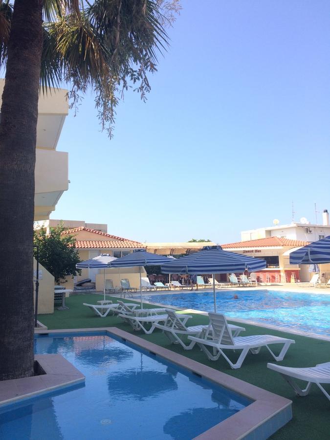קרמסטי Hotel Margaret מראה חיצוני תמונה